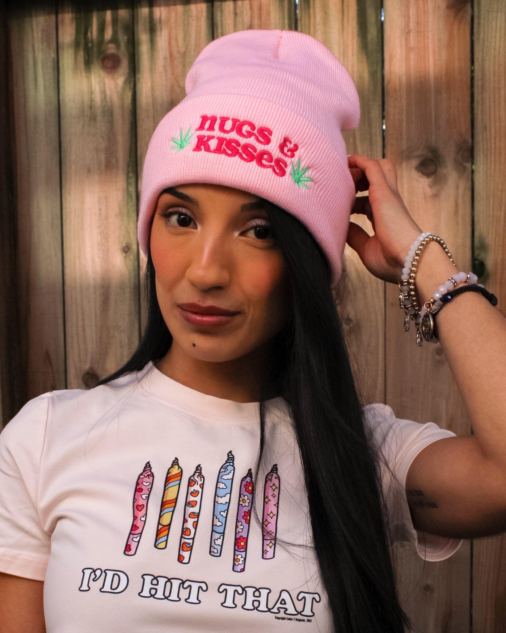 🎁 Nugs & Kisses Beanie (100% off)