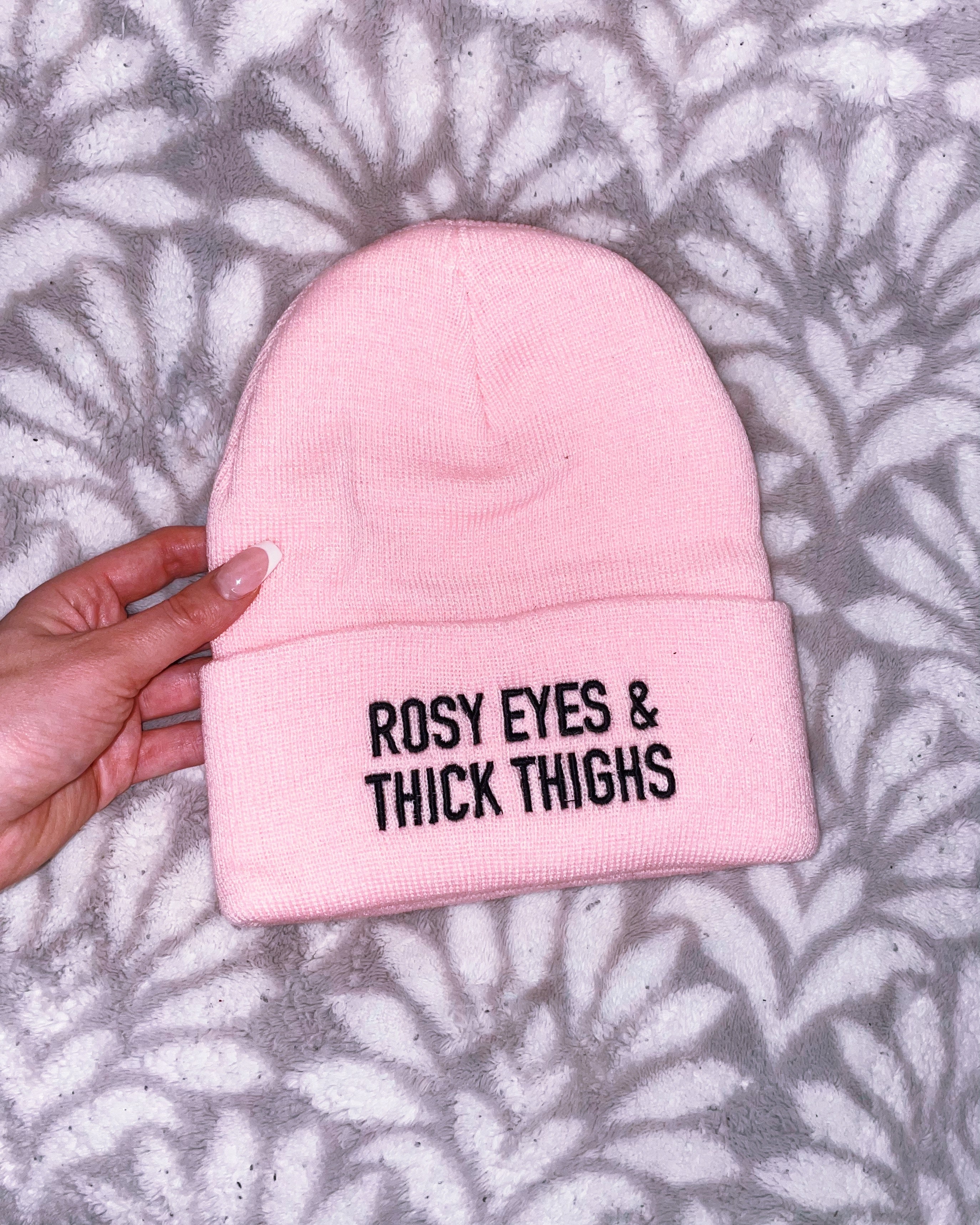 🎁 Rosy Eyes & Thick Thighs Beanie (100% off)