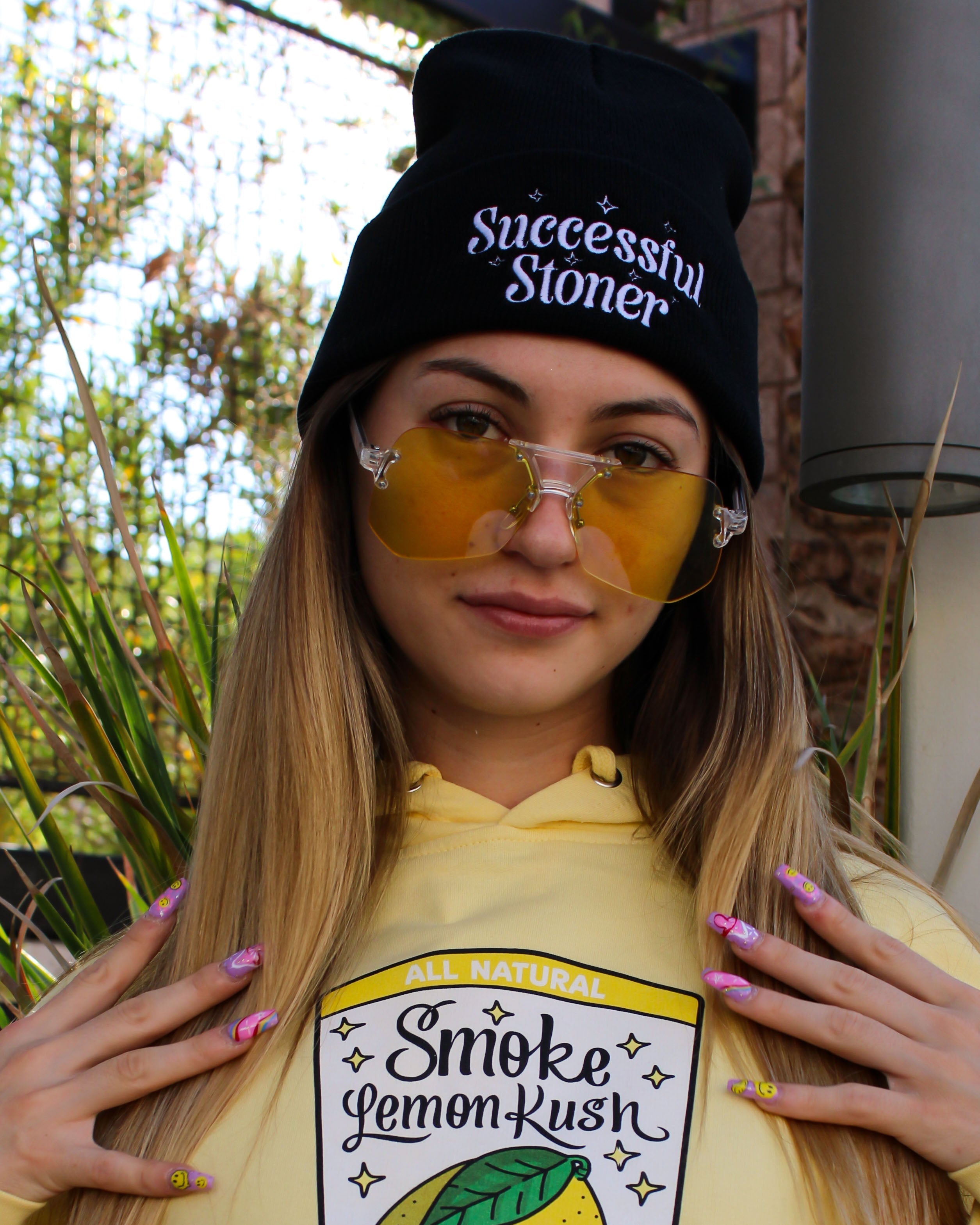 🎁 Successful Stoner Beanie (100% off)