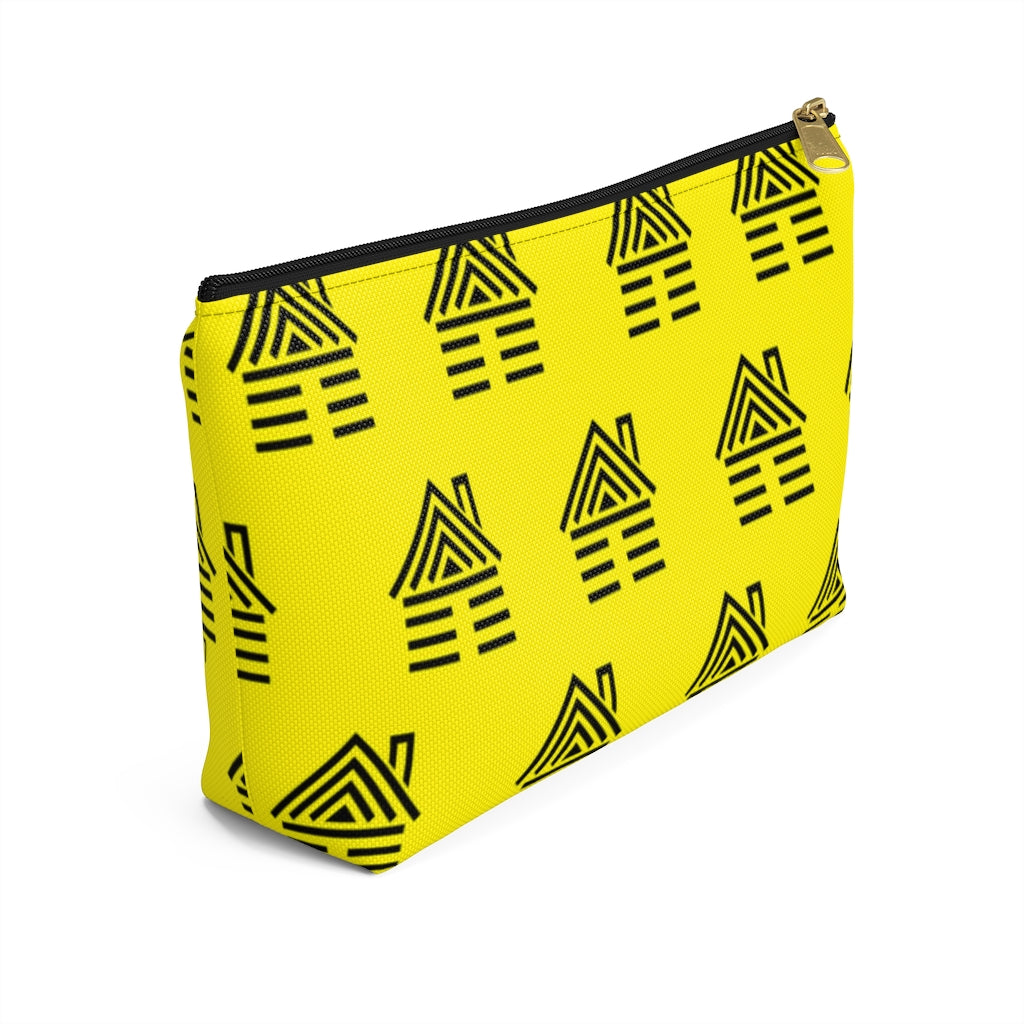 Cabin Logo Zipper Pouch