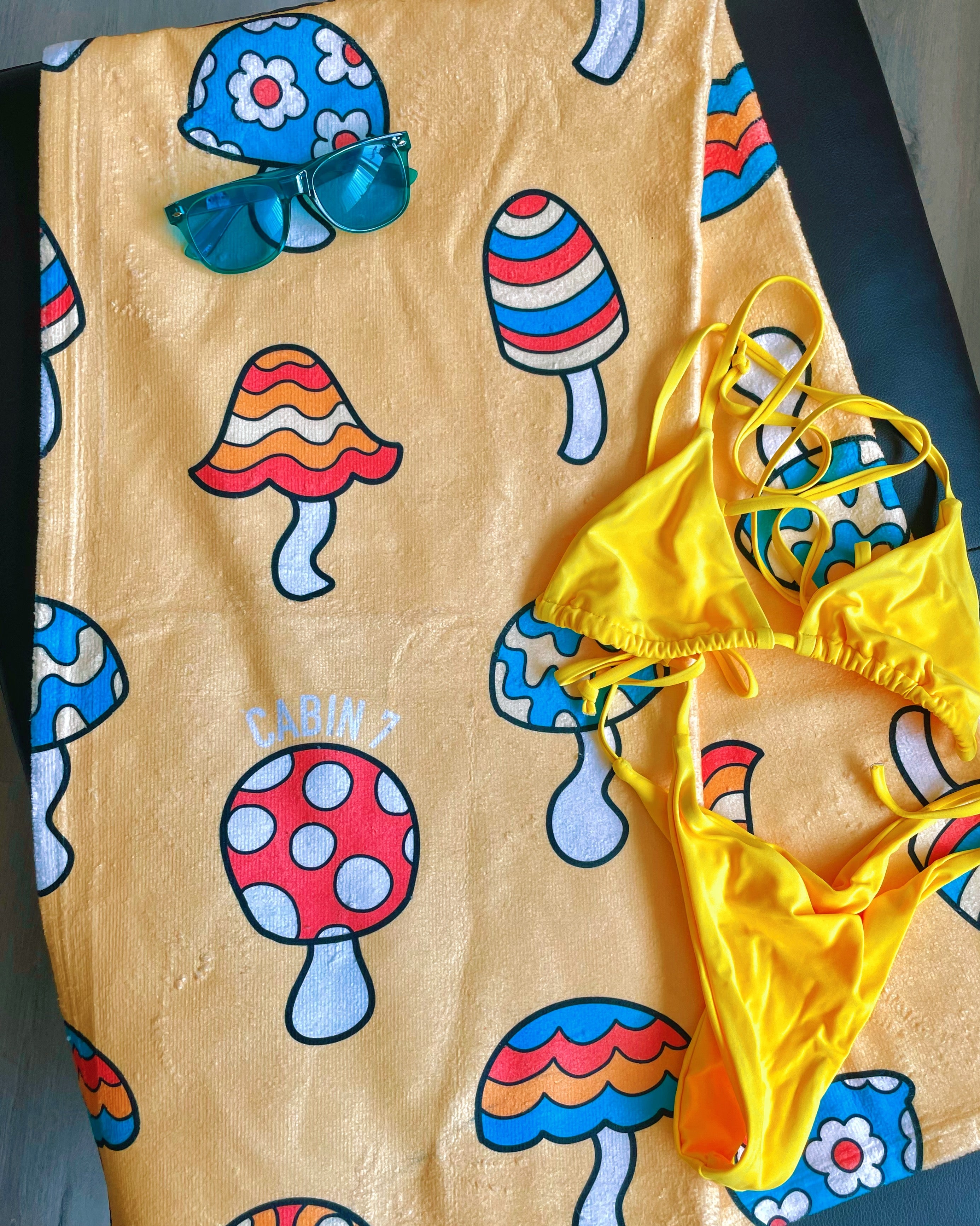 Shrooms Beach Towel - Golden