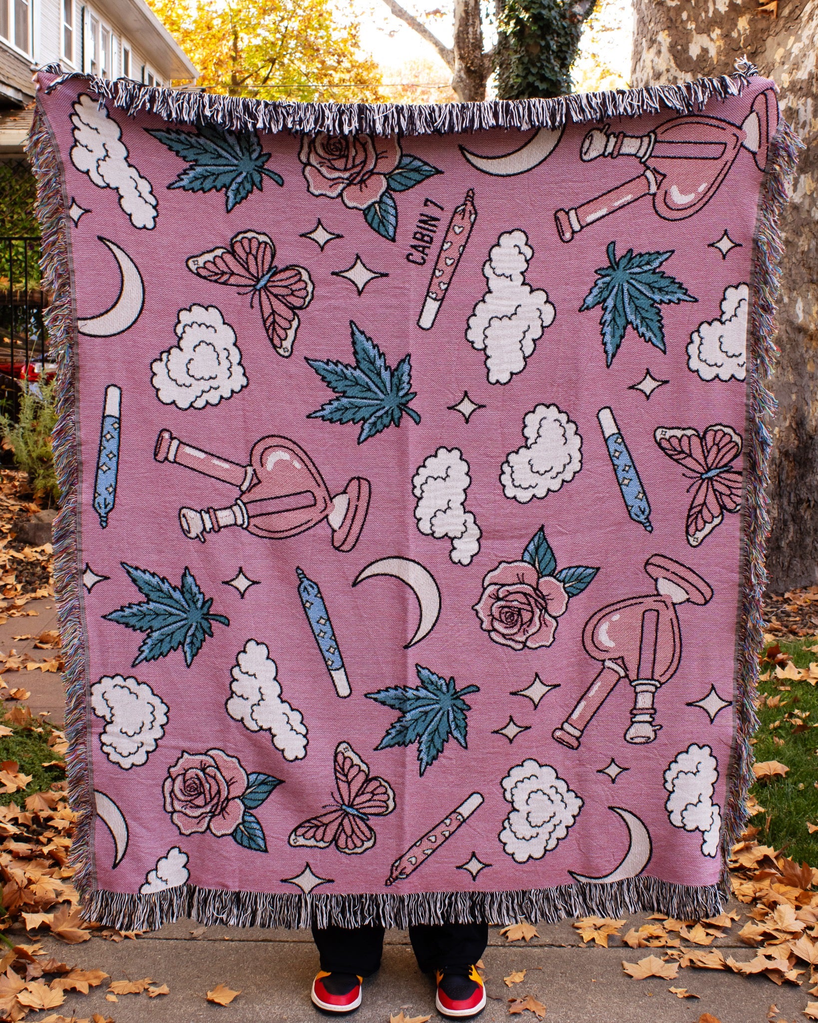 Rosy Dreams Woven Blanket