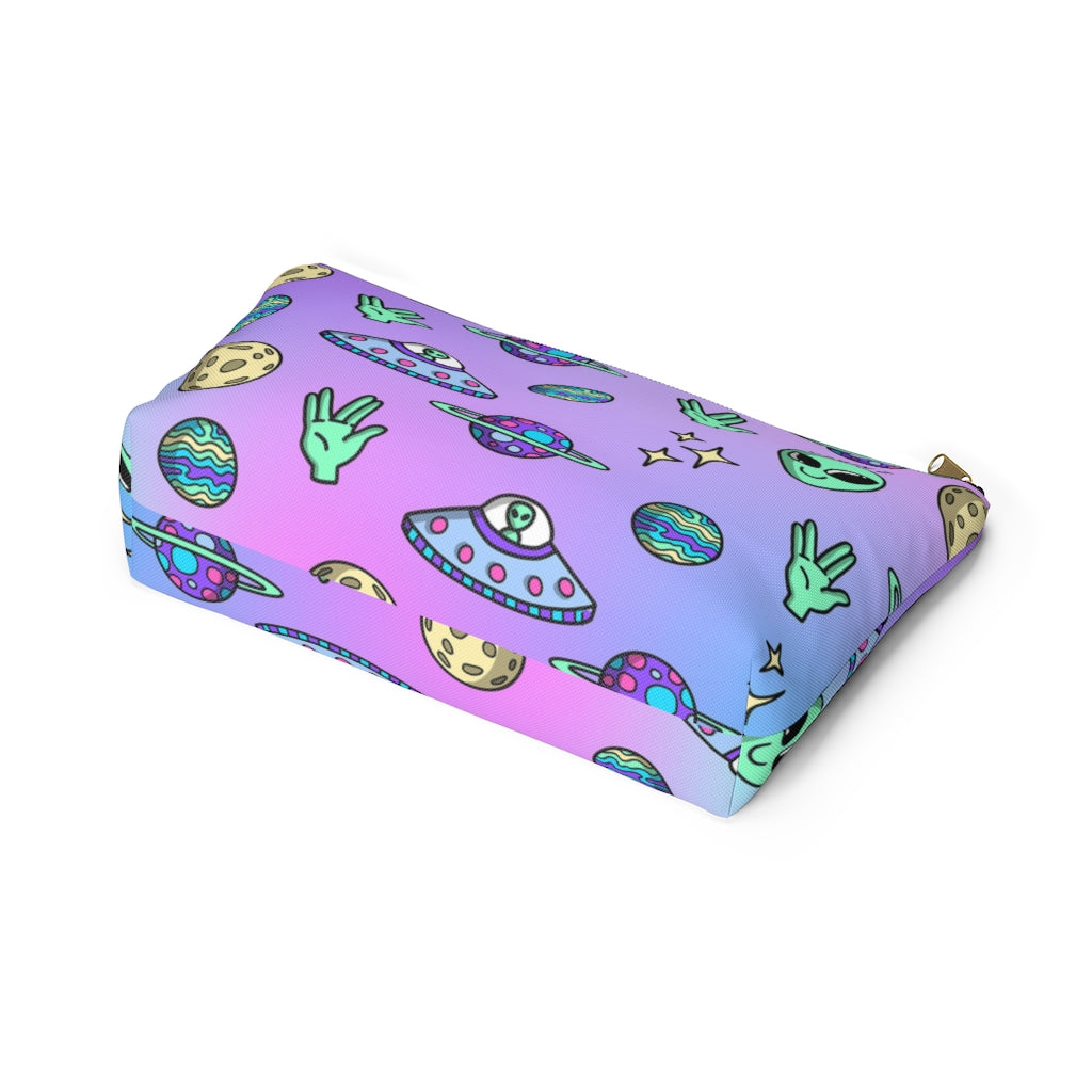 Aliens Zipper Pouch